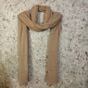 شال سه متری کنفی کرمی پریا استایل